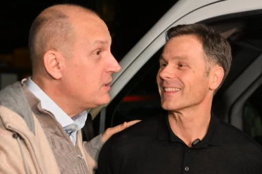 BEOGRADSKA HITNA POMOĆ ZA OSAM DANA DOBIJA NOVI OBJEKAT! Mali i Lončar posetili zaposlene i saopštili odličnu vest! (FOTO, VIDEO)