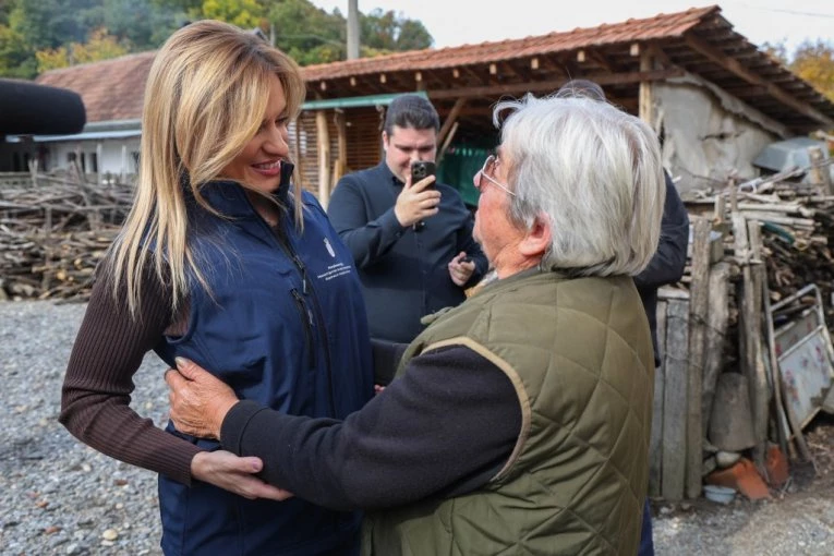ĐURĐEVIĆ STAMENKOVSKI U SVILAJNCU: Više od 460 miliona dinara za pomoć ugroženima (FOTO)
