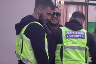 FILIP CAR NASRNUO NA MILJANU KULIĆ: Obezbeđenje HITNO MOMENTALNO prekinulo program, neviđeni haos u Eliti 10! (FOTO)
