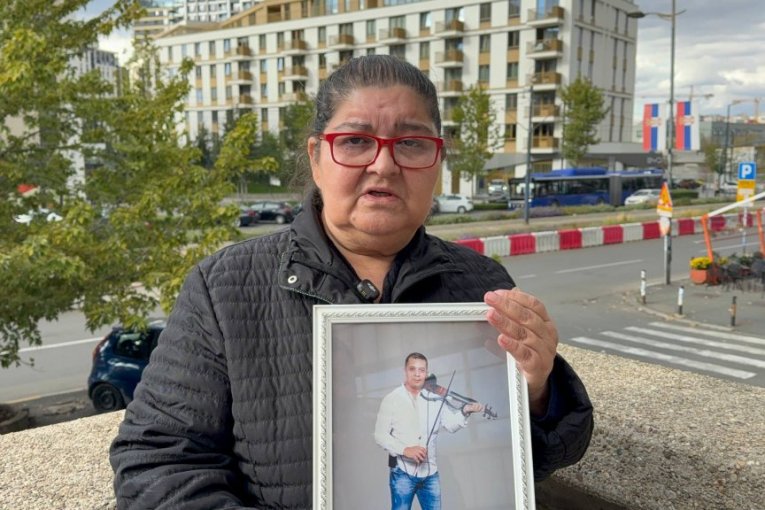 Marina Mitrović, majka Dejana Mitrovića