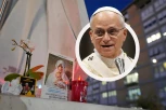 PAPA LAV HITNO OPERISAN: Hirurzi uklonili čvorić na plućima, evo koliko će trajati oporavak