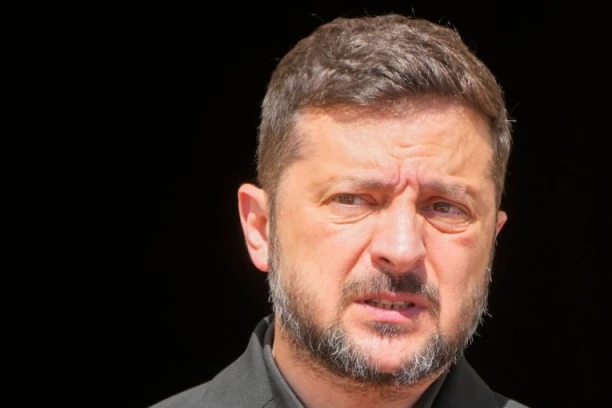 ESKALACIJA SUKOBA: Južna Koreja povlači osam diplomata iz Ukrajine