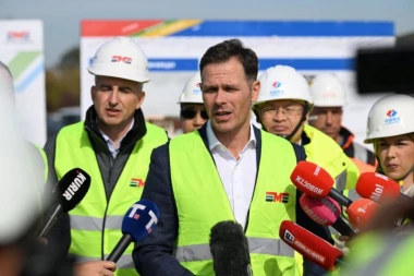 Siniša Mali obišao stanicu metroa Bele vode: Otkrio kad počinje kopanje tunela, najavio velike promene u Beogradu! (VIDEO)