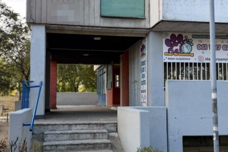Zgrada u kojoj je pronađeno telo Slađane Tesle