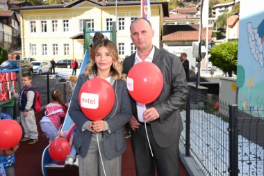 Jelena Trivan: Volimo Republiku Srpsku i pomažemo njenom narodu
