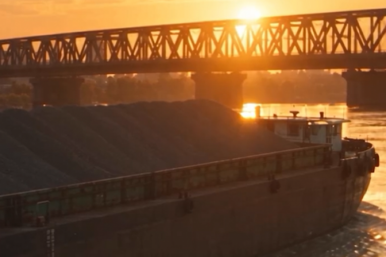 Novi spot Ujedinjene Srbije