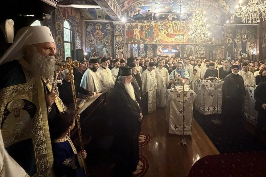 “NAJVEĆE PROKLETSTVO JE MRŽNJA I BES!”: Patrijarh veličanstveno dočekan u Sidneju, a njegova poruka o podelama odjekuje i u Srbiji