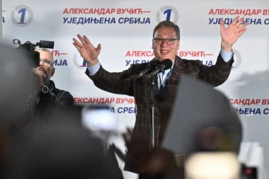 AKO IZGUBIMO, ČESTITAĆEMO PROTIVNICIMA! Vučić: Ako pobedimo, nastavićemo da radimo!