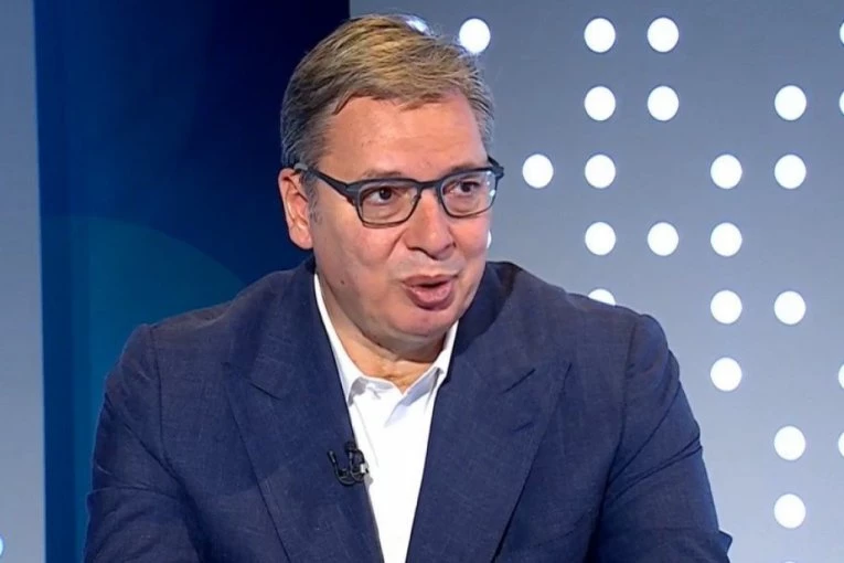 VUČIĆ SE OBRAĆA NARODU: Govori o svim aktuelnim temama!