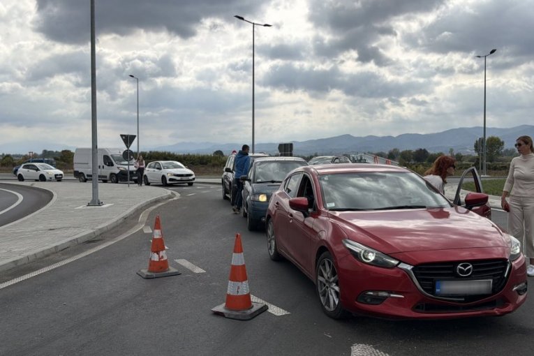 Drama na auto-putu