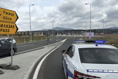 ZATVORENI ULAZI NA AUTO-PUT "MILOŠ VELIKI": Zbog požara obustavljen saobraćaj ka Beogradu! (GALERIJA)