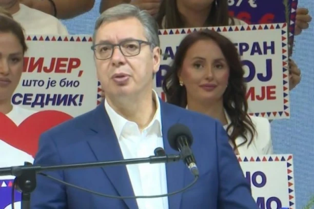 VUČIĆ NAJAVIO NOVA ULAGANJA U LAZAREVAC: Daćemo 25 miliona za zdravstvo!