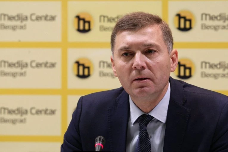 PUKLO MEĐU BLOKADERIMA! Zelenović udario na Đilasa zbog predizborne matematike, pa dobio žestok odgovor