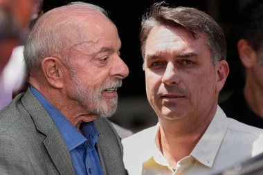 NOVA ANKETA POKAZUJE DRAMATIČAN OBRT! Bolsonarov sin VODI, ali mu Lula DIŠE ZA VRATOM, 25. oktobra pada konačna odluka o sudbini zemlje!