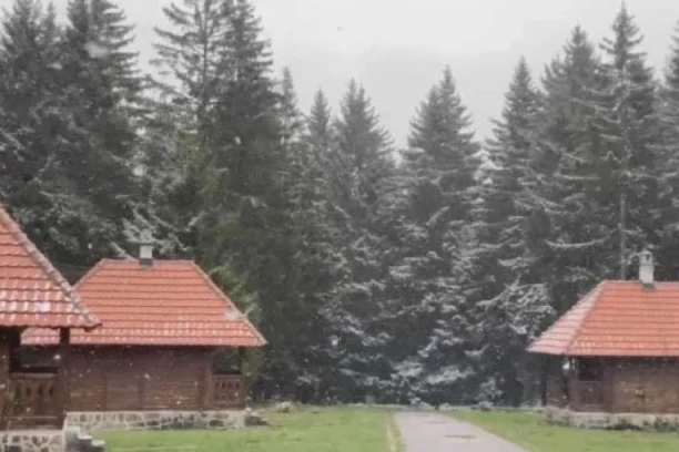VEJE SNEG U SRBIJI: Prizori kao usred zime