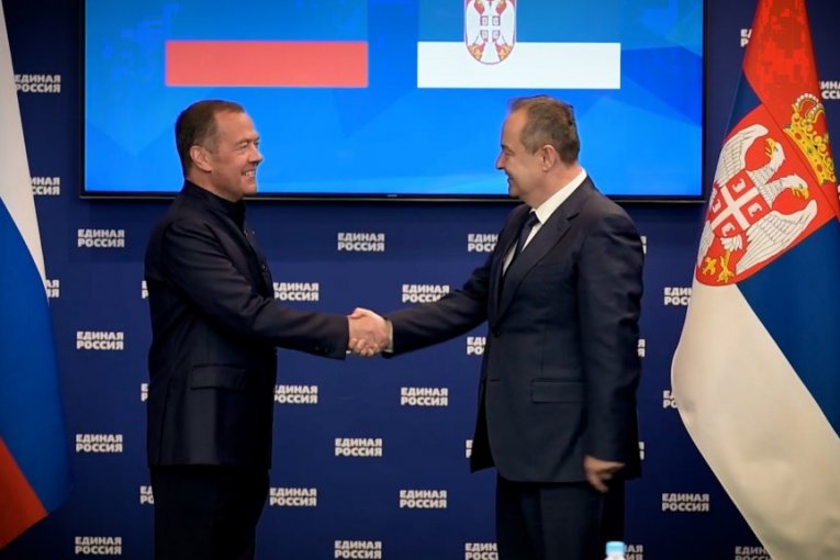 Ministar Dačić sa zamenikom predsednika Saveta bezbednosti Ruske Federacije Dmitrijem Medvedevim