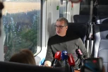 "ZAPALIO SAM SVEĆE I BIO NA SAHRANI, A ONI IM NE ZNAJU NI IMENA", Aleksandar Vučić o stradalima u padu nadstrešnice pred miting