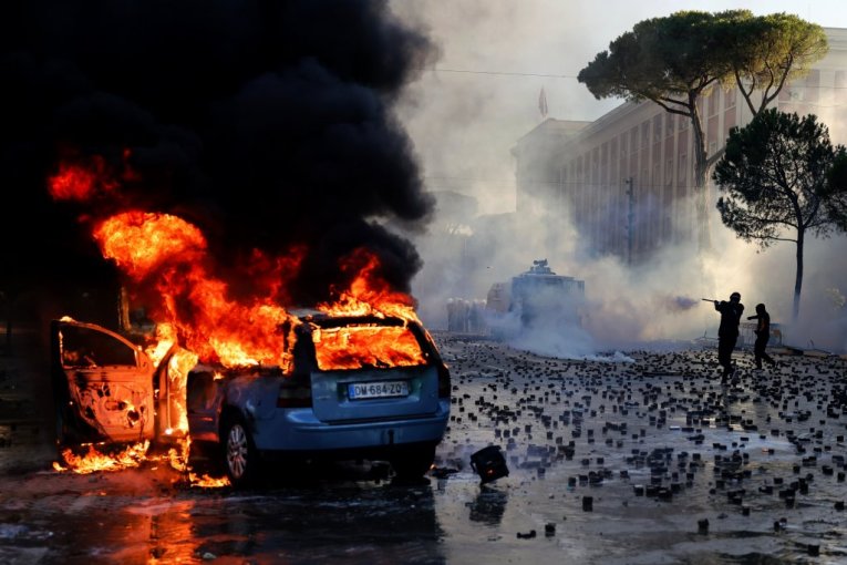 Tanjug/AP Photo/Hameraldi Agolli
