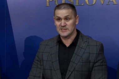 UHAPŠEN ŠEF OZBEZBEĐENJA PRVE BANKE! Namerno udario u vozilo iz pratnje direktora policije Crne Gore - BIO I NAORUŽAN!
