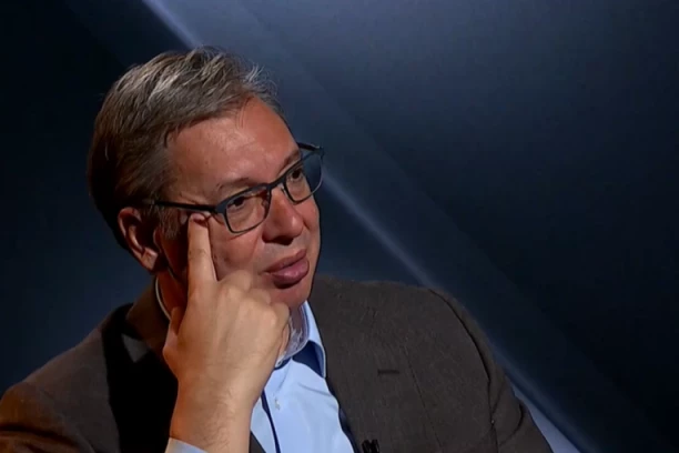 "SINE, A ŠTA SAM TI TOLIKO LOŠE URADIO?", Vučić o neprijatnom susretu s mladićem u avionu