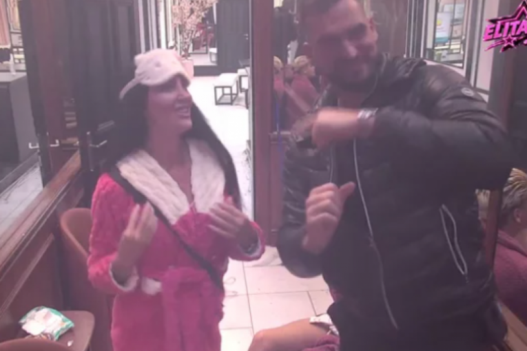 Slađa Poršelina i Marko Osmakčić pozdravljaju Staniju Dobrojević