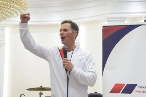 NIKAD NIJE PROBAO KAFU I CIGARETE! Siniša Mali otkrio svoje navike i kakav je u privatnom životu!