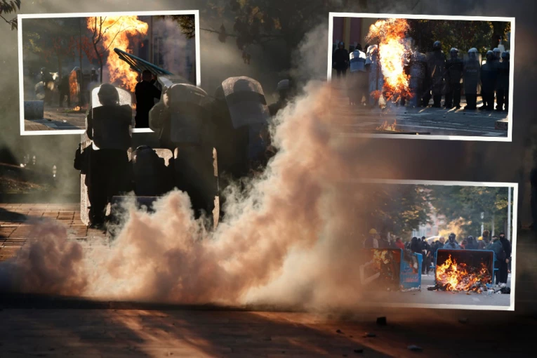 TIRANA GORI, POVREĐENO 16 POLICAJACA! Demonstranti zapalili policijsku stanicu i ministarstvo, napadnuto i sedište socijalista!