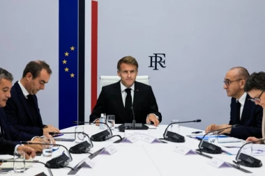 PROTESTI U FRANCUSKOJ: Drama posle nasilja, Makron odbio ostavku ministra policije!