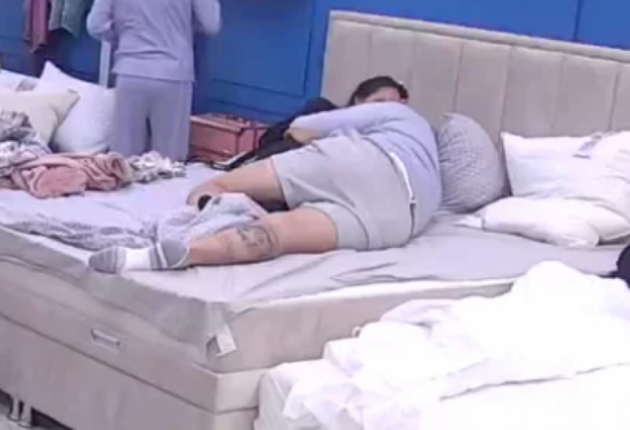 ŠOK-VESTI! Janjuš pitao Sandru Obradović da se UDA ZA NJEGA, a kada je čuo njen odgovor, pao kao POKOŠEN! (FOTO)