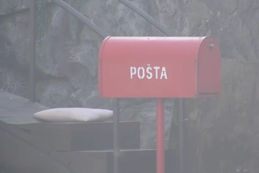 ŠOK-ODLUKA! Stiglo pismo u "Elitu 10": Poršelina šokirana, krenula da se trese! (VIDEO)