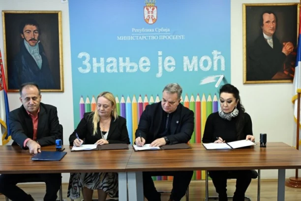 Veće plate i bolji uslovi za prosvetare! Potpisan važan sporazum sa sindikatima