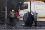 HAOS SE ŠIRI ALBANIJOM! Sukobi ispred Ministarstva, LETE KAMENICE i Molotovljevi kokteli, policija uzvratila SUZAVCEM! (FOTO, VIDEO)