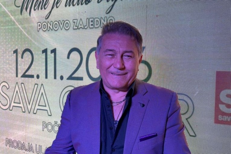 Halid Muslimović, pevač