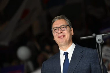 "MIR, STABILNOST, RED U DRŽAVI!" Oglasio se Vučić i poslao važnu poruku pred izbore! (VIDEO)