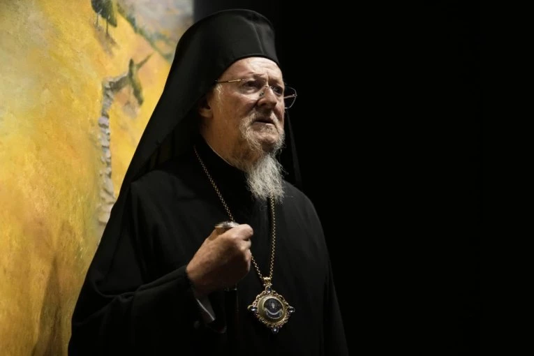 "ANATEMA! ANATEMA! ANATEMA!" INCIDENT U BUGARSKOJ: Vernici povicima dočekali patrijarha Vartolomeja, 10 vladika bojkotovalo bogosluženje