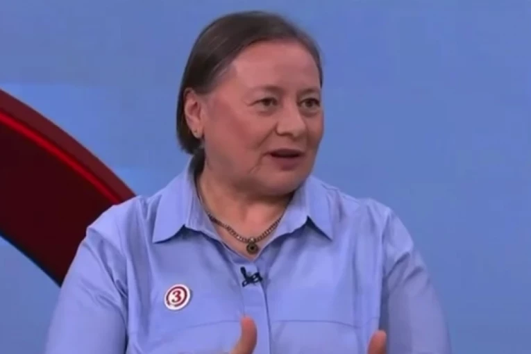 NA NAS GLEDAJU KAO NA DIVLJAKE! Pogledajte šta blokaderka na državnoj televiziji priča o Srbima! (VIDEO)