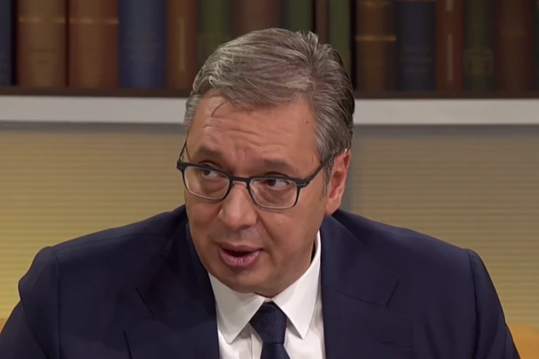 "GOVORILI SU DA SAM MONSTRUM, A SAD ME I ZABRANJUJU!" Vučić o blokaderskim medijima: Ljudi će da me vole sve više i da razumeju šta je to što se dogodilo!