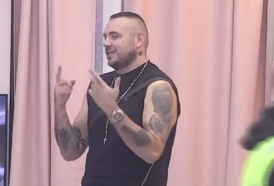VODITELJ UNEO INFORMACIJU O DALILI DRAGOJEVIĆ U ELITU: Filip Car KOLABIRAO od ŠOKA, samo pao na krevet!