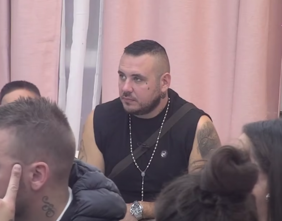 VODITELJ UNEO INFORMACIJU O DALILI DRAGOJEVIĆ U ELITU: Filip Car KOLABIRAO od ŠOKA, samo pao na krevet!
