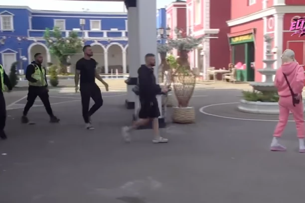 OSMAKČIĆ BRUTALNO NAPAO VERENICU GLORIJU: Obezbeđenje opkolilo dvorište - totalni karambol nakon pisma Velikog Šefa!
