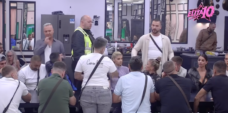OSMAKČIĆ SPOMENUO CAREVO DETE: Bukti rat!