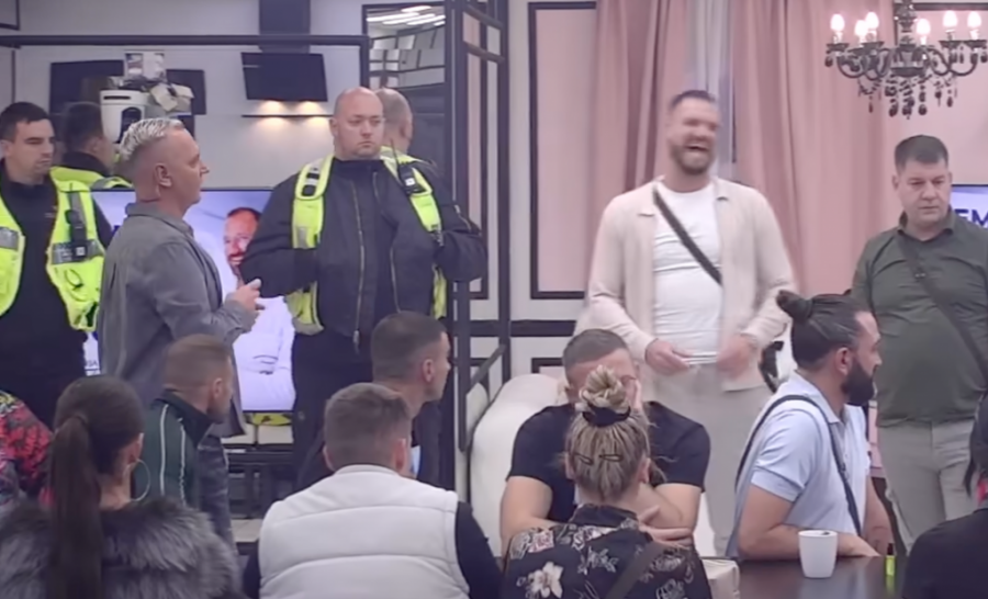 OSMAKČIĆ SPOMENUO CAREVO DETE: Bukti rat!