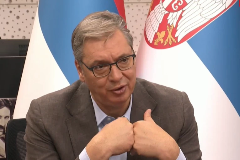"VIŠE INFORMACIJA NA FLAJERU ZA PICERIJU" Vučić o 11 blokaderskih tačaka!