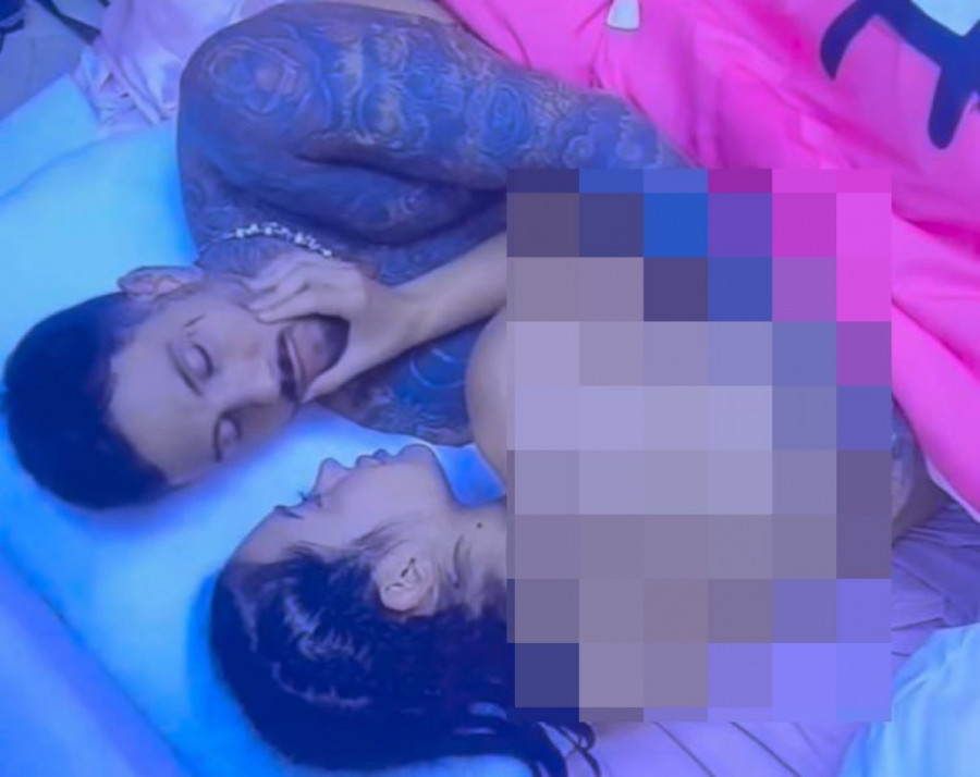 NAJSKANDALOZNIJI SNIMAK POTPUNO GOLE LAURE TOKOM VRELE AKCIJE!