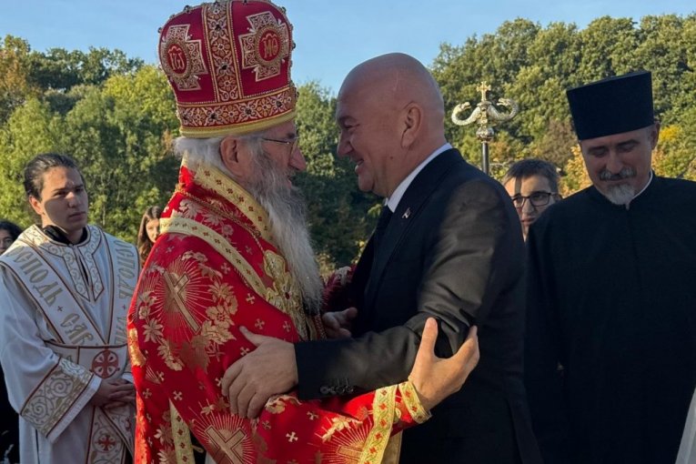U Šumaricama u toku liturgija povodom 21. oktobra
