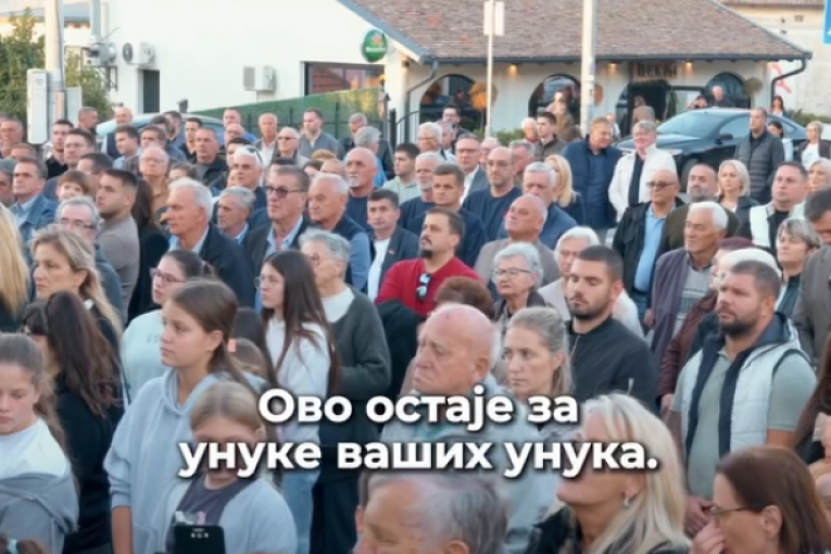 Otkriven spomenik Vasi Čarapiću