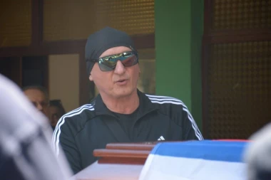 MIKI MEĆAVA POSTAO OTAC U 64. GODINI!