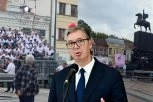 REPUBLIKA U NIŠU: Pristiže veliki broj ljudi, sve je spremno za skup Ujedinjene Srbije na Trgu kralja Milana!