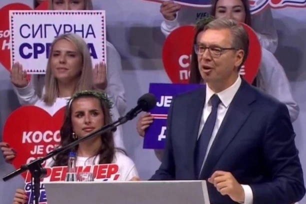 "OVDE U NIŠU 21. MARTA PROŠLE GODINE, BILA MI JE JEDNA OD NAJTEŽIH NOĆI!" Vučić: To je bila Kristalna noć, hvala što ste izdržali, ja oka sklopio nisam! (FOTO, VIDEO)