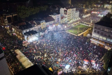 "JOŠ JEDAN VELIČANSTVEN SKUP I SNAŽNA ENERGIJA!" Oglasio se Siniša Mali nakon skupa u Nišu: "Naša najveća snaga je u jedinstvu i slozi!" (VIDEO)